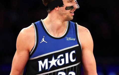 爱游戏网站-NBA总决赛赛程吃紧，奥兰多魔术今晚调整名单，震撼外界，资深球员宣示担当的简单介绍